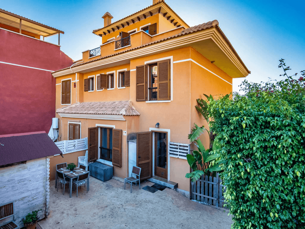 Villa for sale in Finestrat, Alicante