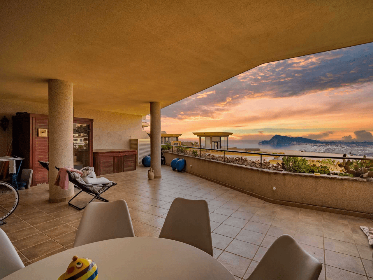 Penthouse in Altea la Vella met Uitzicht op Zee