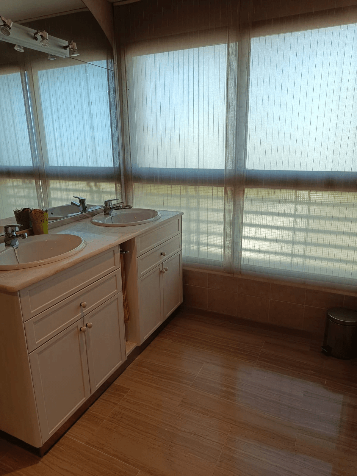 Unieke Penthouse in Poniente: Totale Privacy, Volledige Verdieping en 250 m² Solarium
