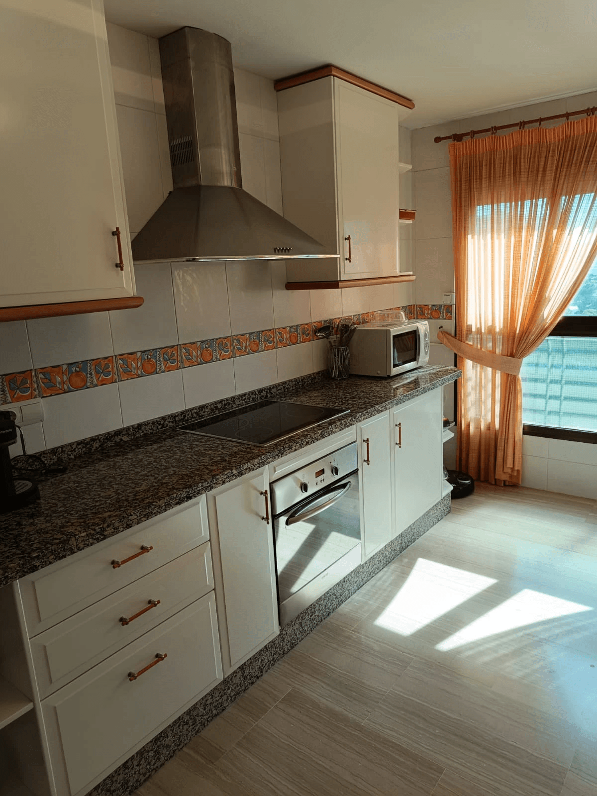 Unieke Penthouse in Poniente: Totale Privacy, Volledige Verdieping en 250 m² Solarium